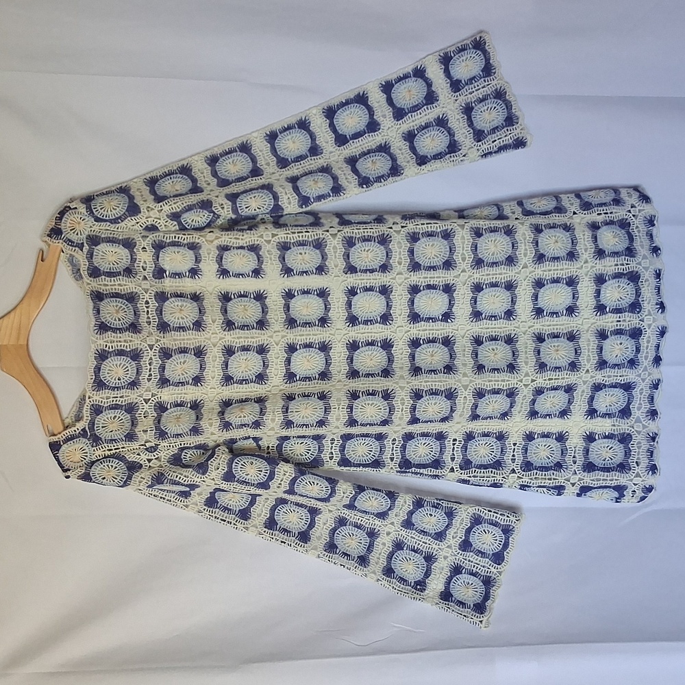 Chelsea & Violet Twiggy Blue And White Granny Square Crochet Shift Dress
